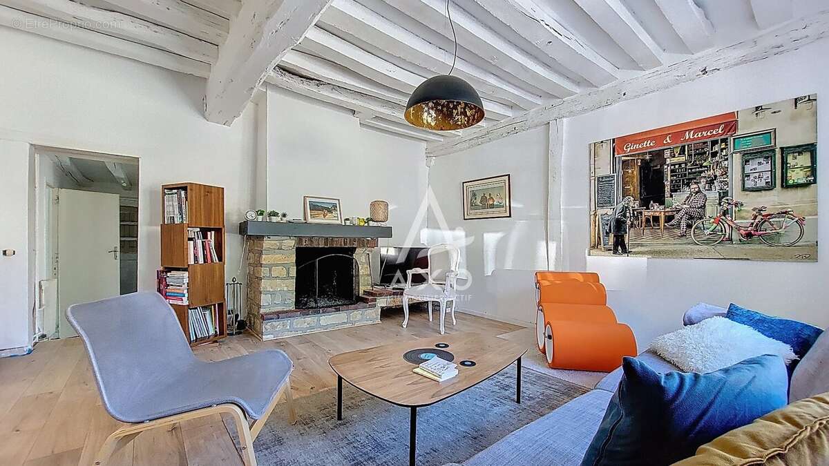 Maison à FERRIERES-EN-GATINAIS