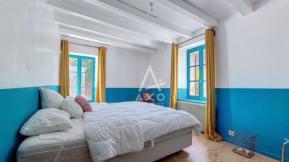 Maison à FERRIERES-EN-GATINAIS