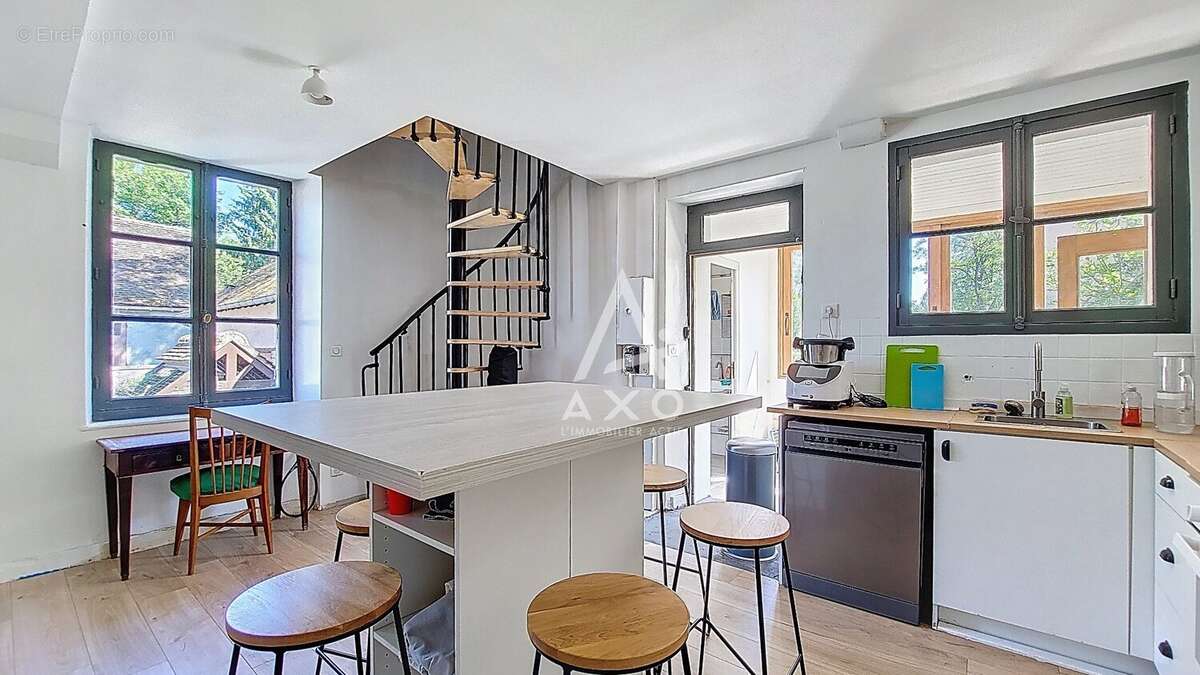 Maison à FERRIERES-EN-GATINAIS