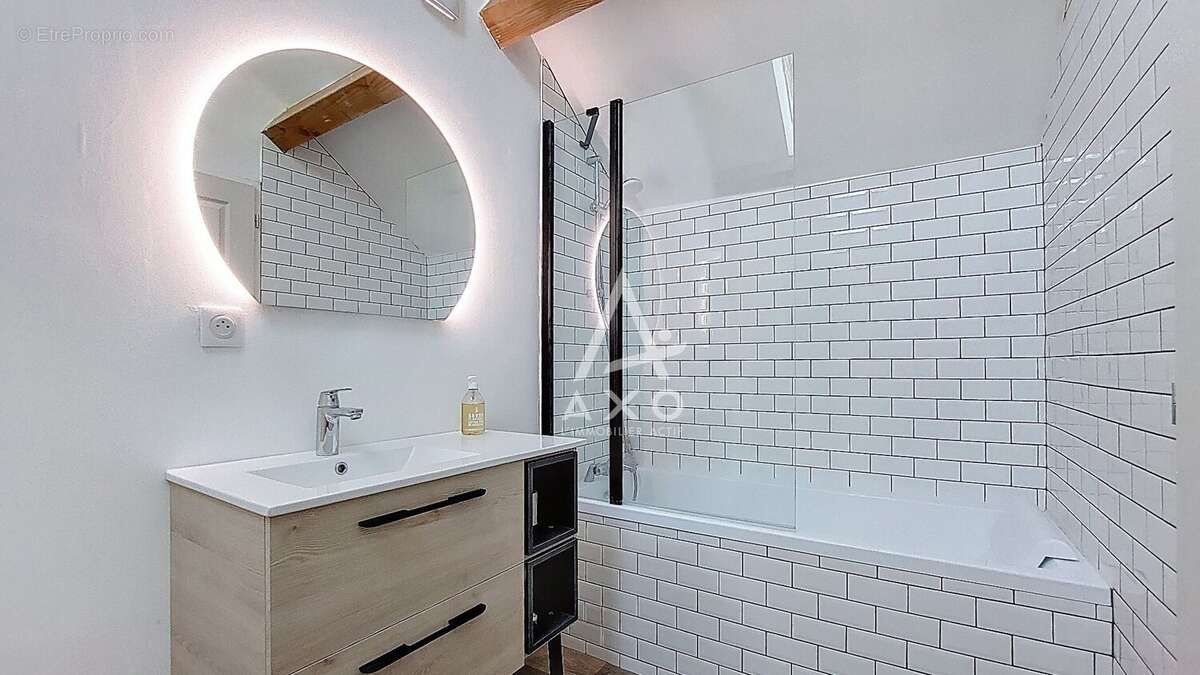 Maison à FERRIERES-EN-GATINAIS