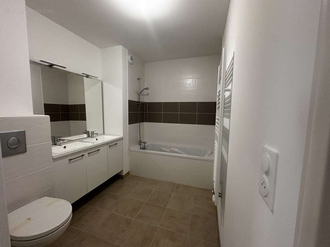 Appartement à THORIGNE-FOUILLARD