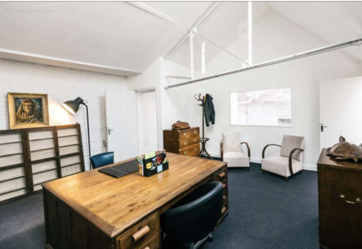 bureau sur mezzanine - Commerce à LILLE