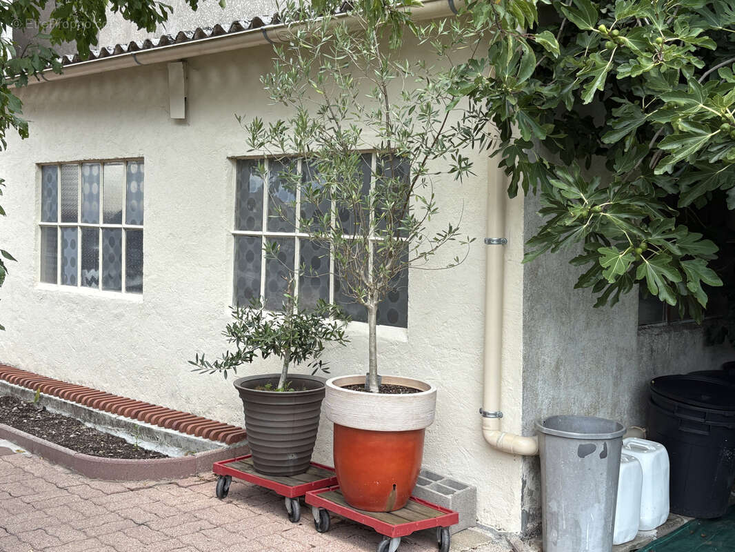 Maison à SAINT-LOUP-SUR-SEMOUSE