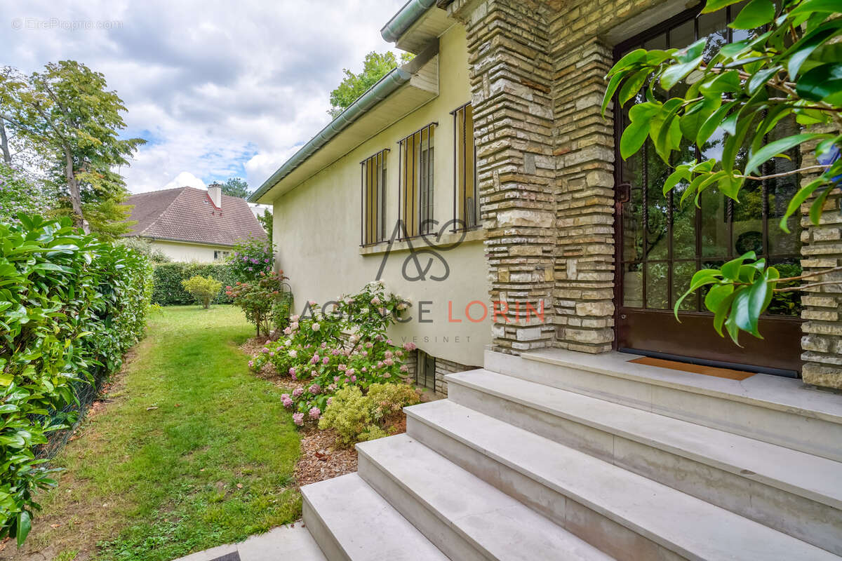 Maison à LE VESINET