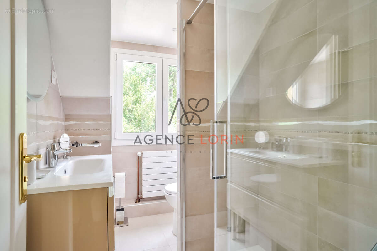 Maison à LE VESINET