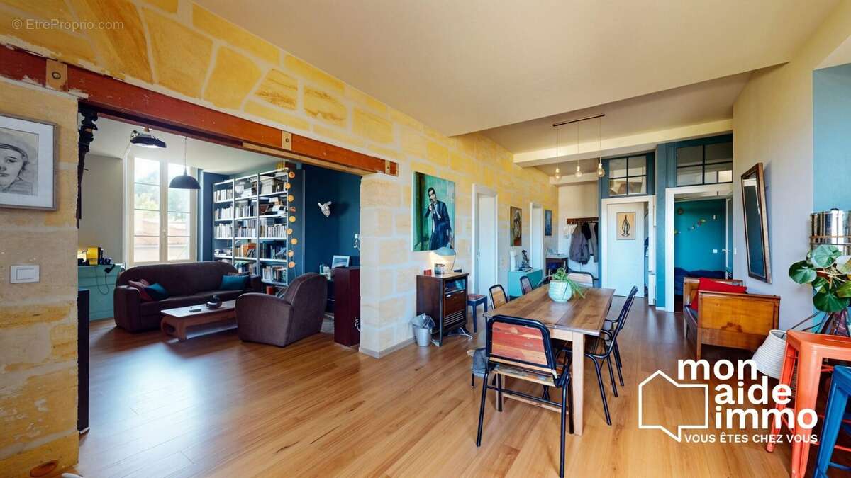 Appartement à LANGOIRAN