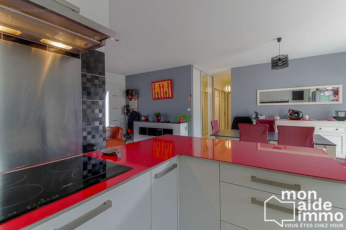 Maison à CIRE-D&#039;AUNIS