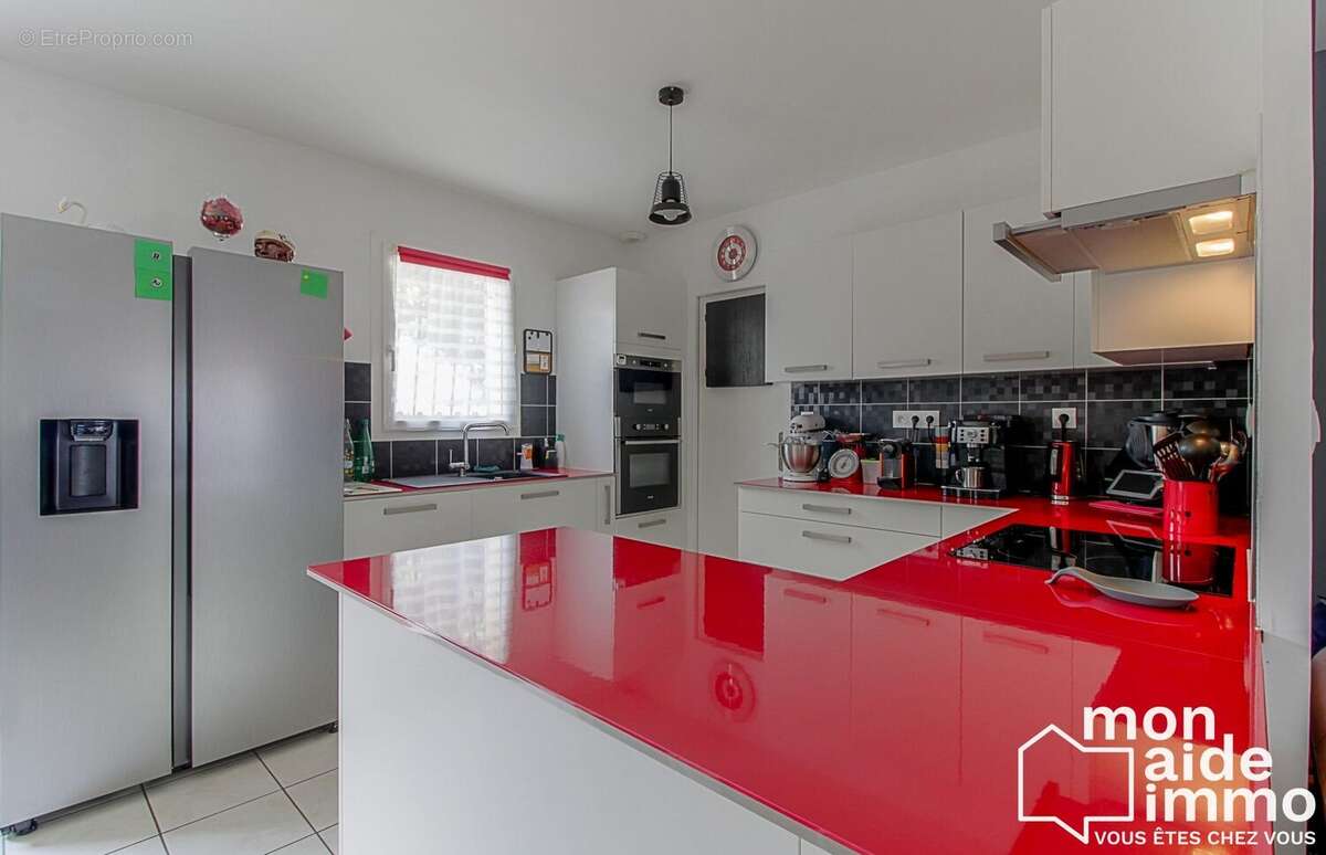 Maison à CIRE-D&#039;AUNIS