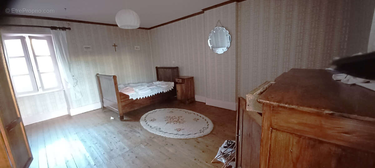 Maison à SAINT-PLAISIR