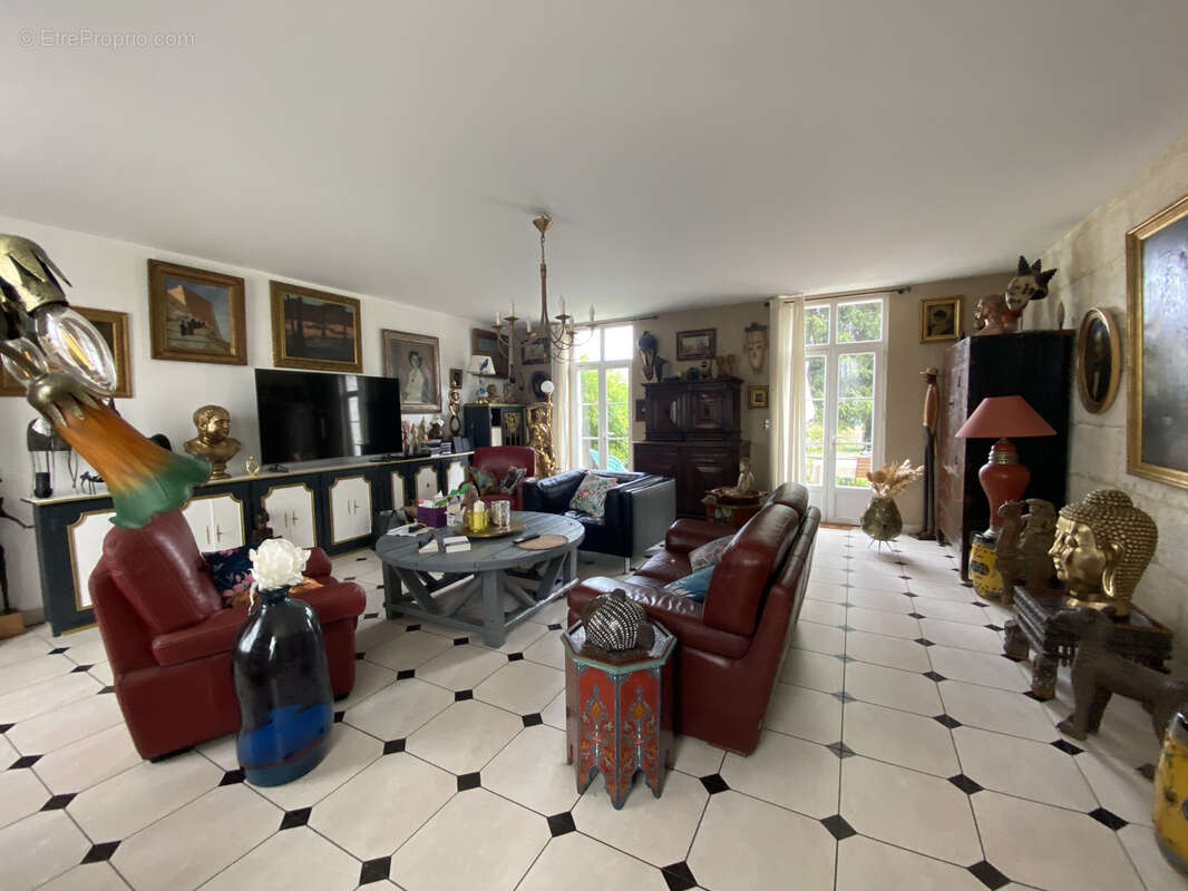 Maison à GOND-PONTOUVRE