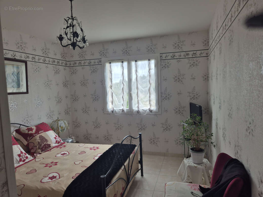 Maison à COGNAC-LA-FORET