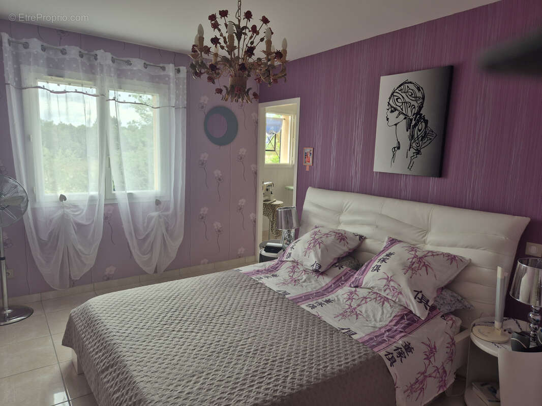 Maison à COGNAC-LA-FORET