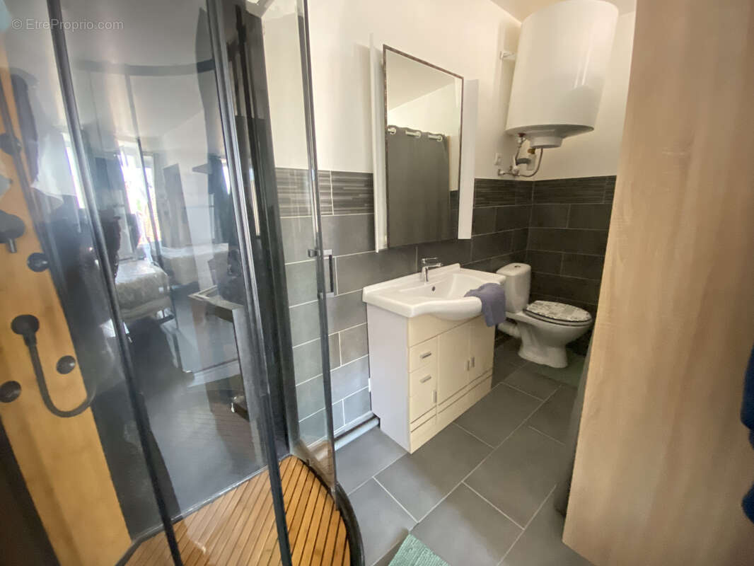 Maison à BELVEZE-DU-RAZES