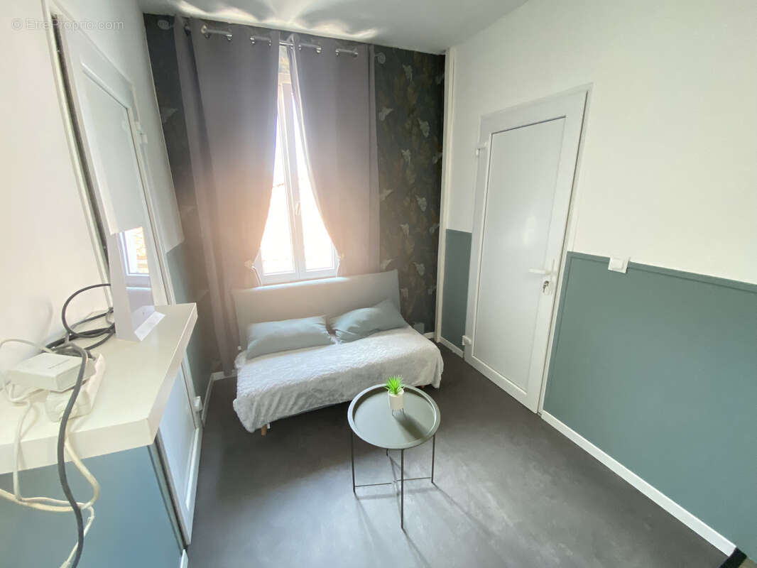 Maison à BELVEZE-DU-RAZES