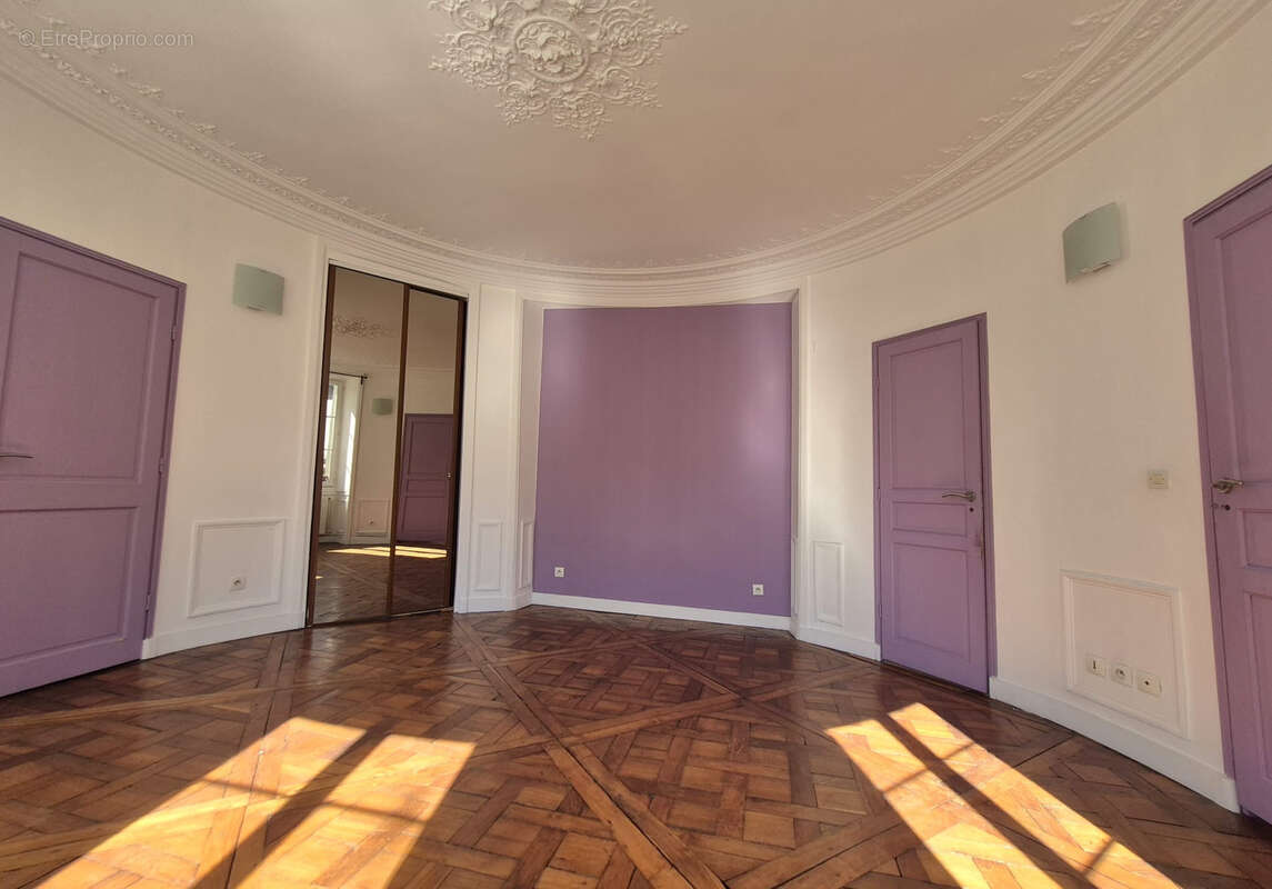 Appartement à CHOISY-LE-ROI