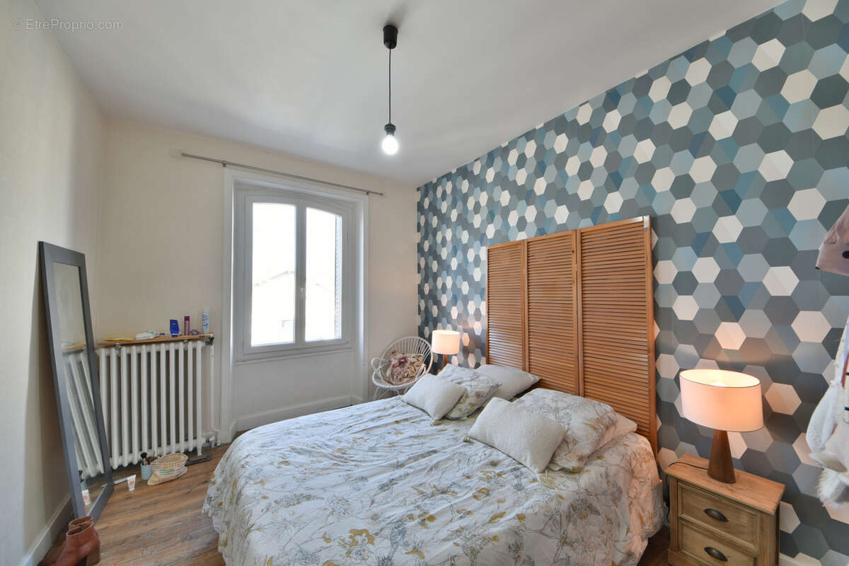 Maison à BRIVE-LA-GAILLARDE