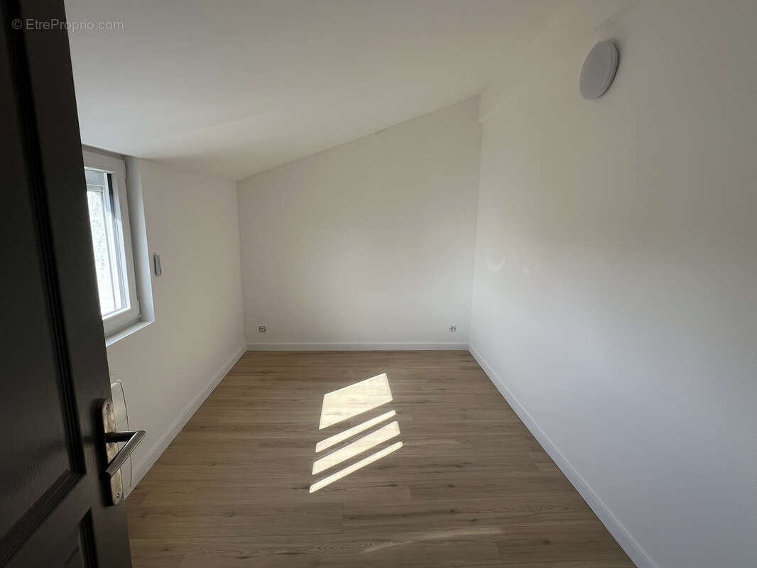 Appartement à MAISONS-ALFORT