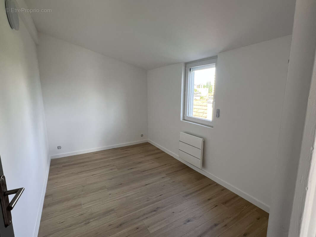 Appartement à MAISONS-ALFORT