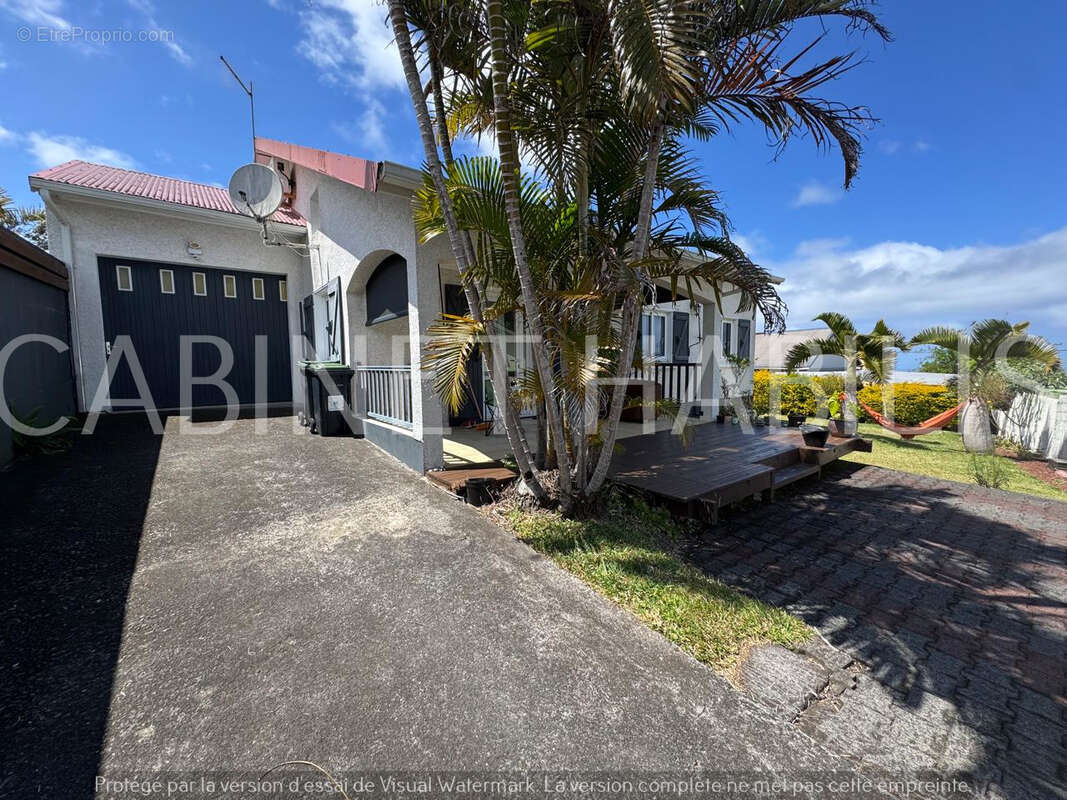 Maison à SAINT-JOSEPH
