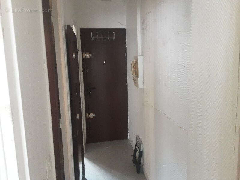 Appartement à PARIS-20E