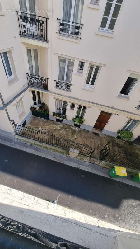 Appartement à PARIS-20E