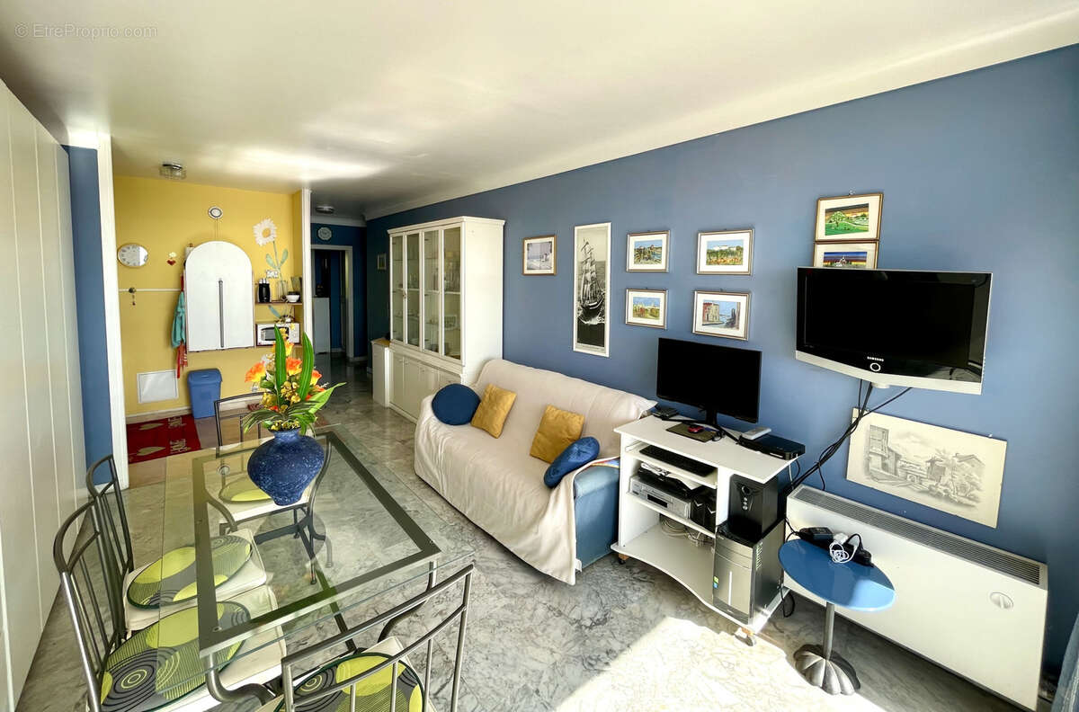 Appartement à ROQUEBRUNE-CAP-MARTIN