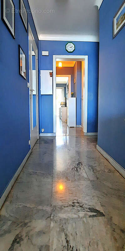 Appartement à ROQUEBRUNE-CAP-MARTIN