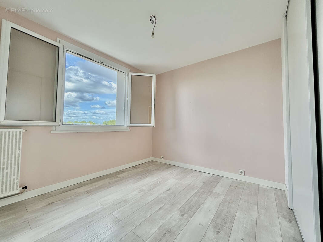 Appartement à LA RICHE