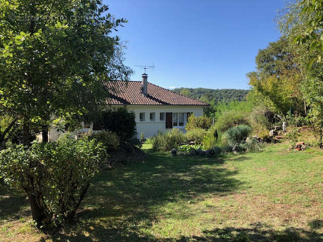 Maison à VILLEFRANCHE-DE-ROUERGUE