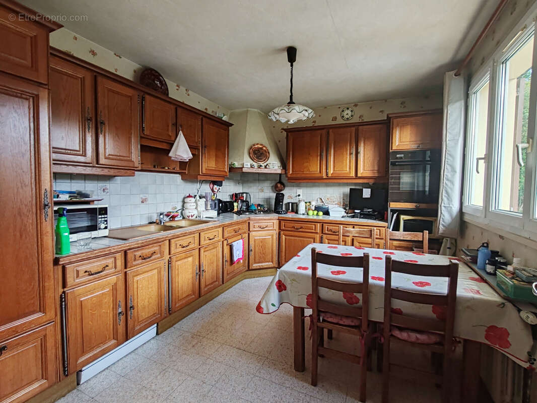 Maison à NANTEUIL-LE-HAUDOUIN