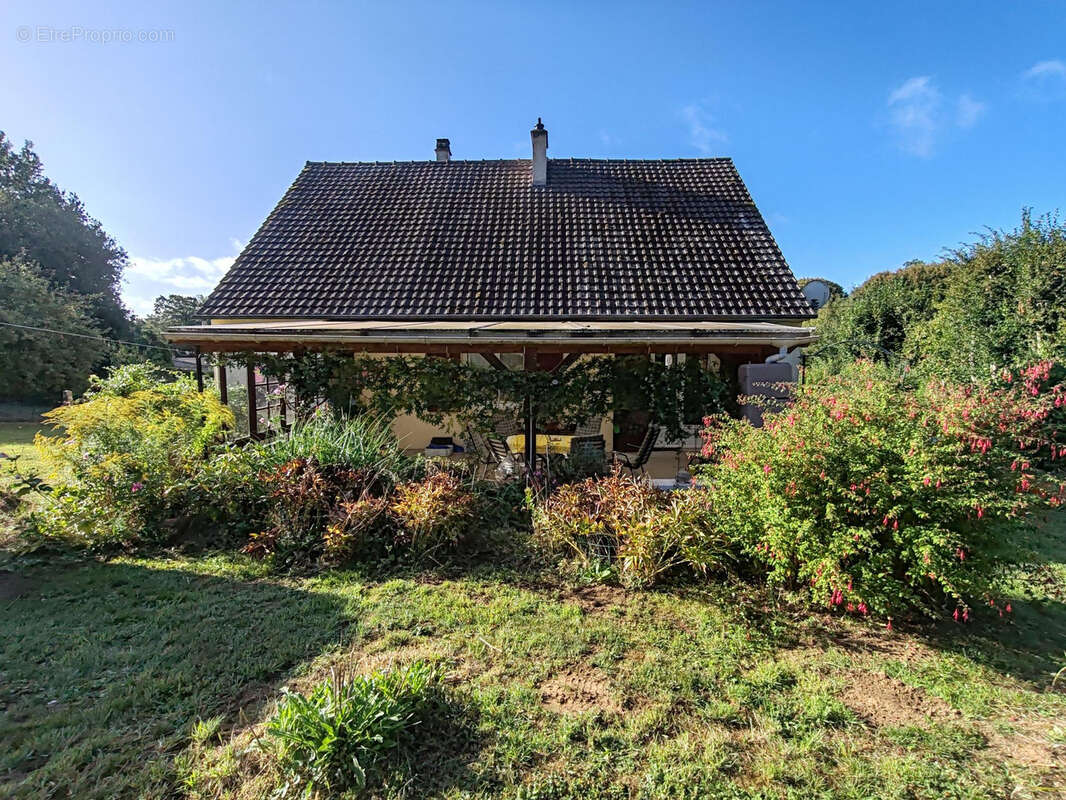 Maison à NANTEUIL-LE-HAUDOUIN