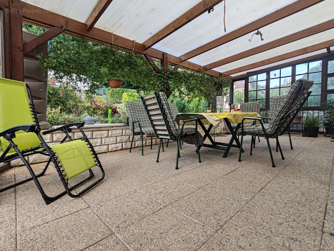 Maison à NANTEUIL-LE-HAUDOUIN