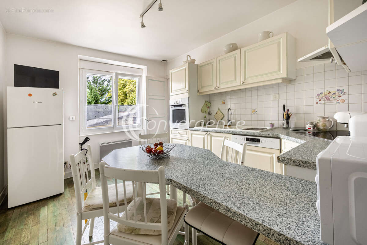 Appartement à CHABANAIS