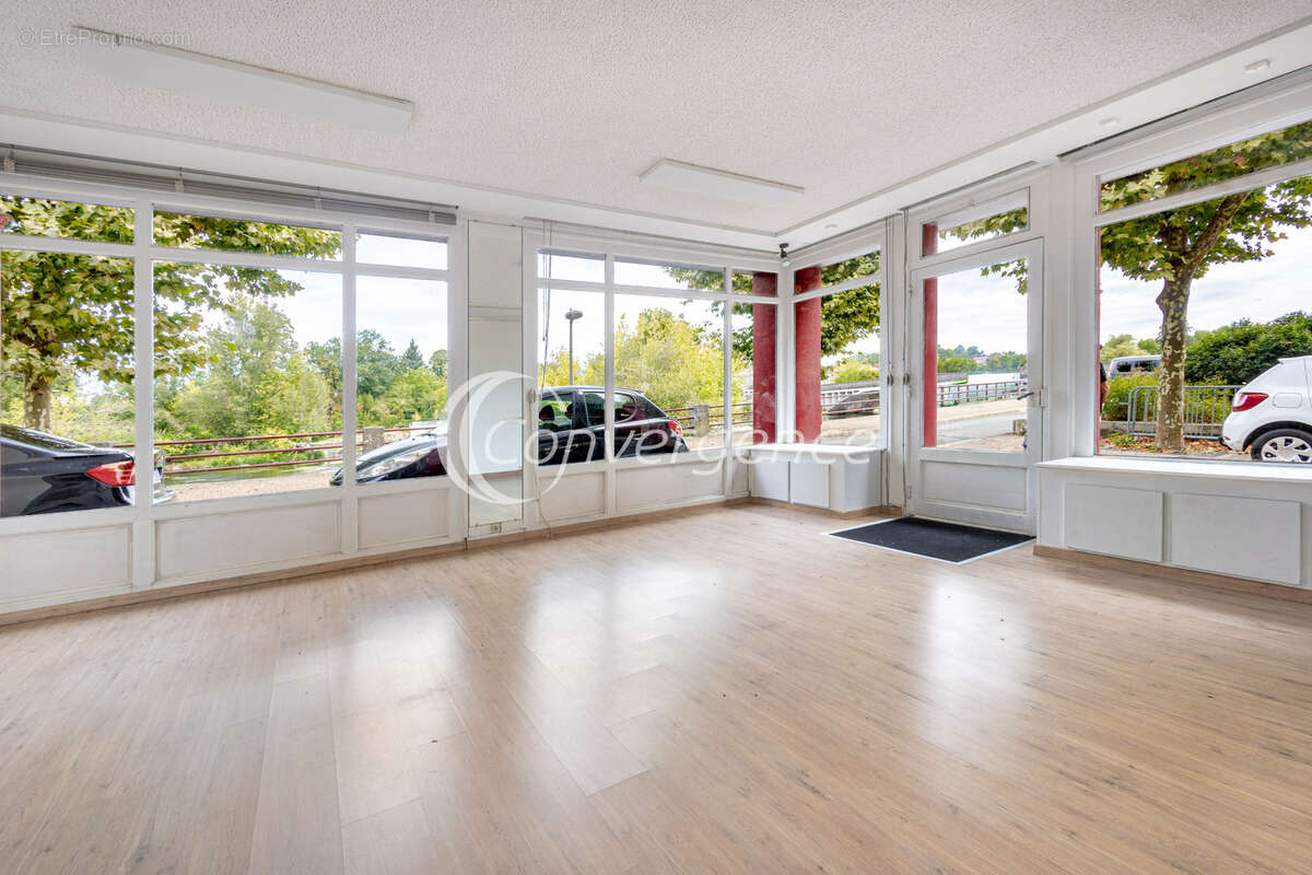 Appartement à CHABANAIS