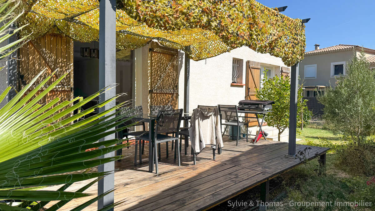 Maison à SAINT-GENIES-DE-COMOLAS