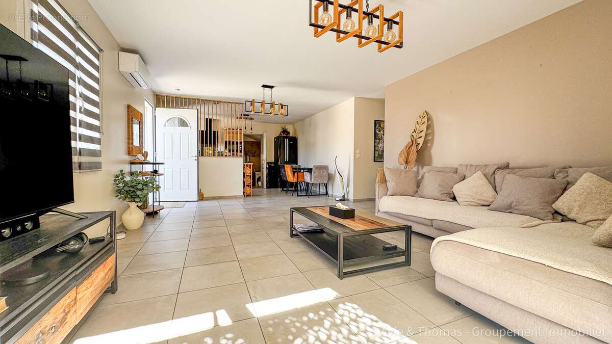 Maison à SAINT-GENIES-DE-COMOLAS