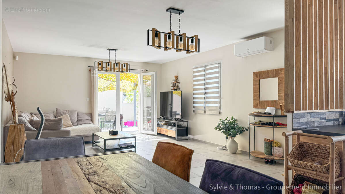 Maison à SAINT-GENIES-DE-COMOLAS