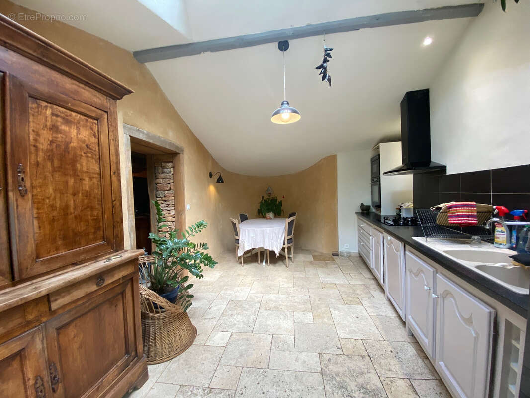 Maison à MONTCABRIER