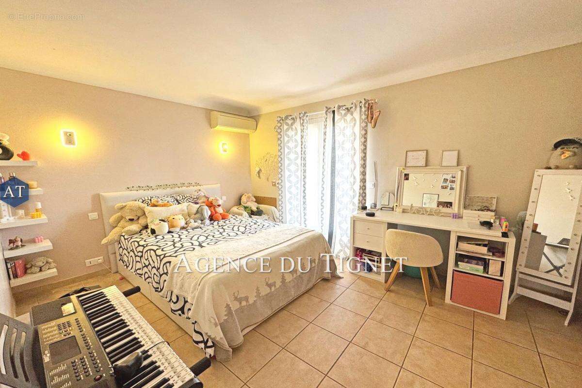 Maison à PEYMEINADE