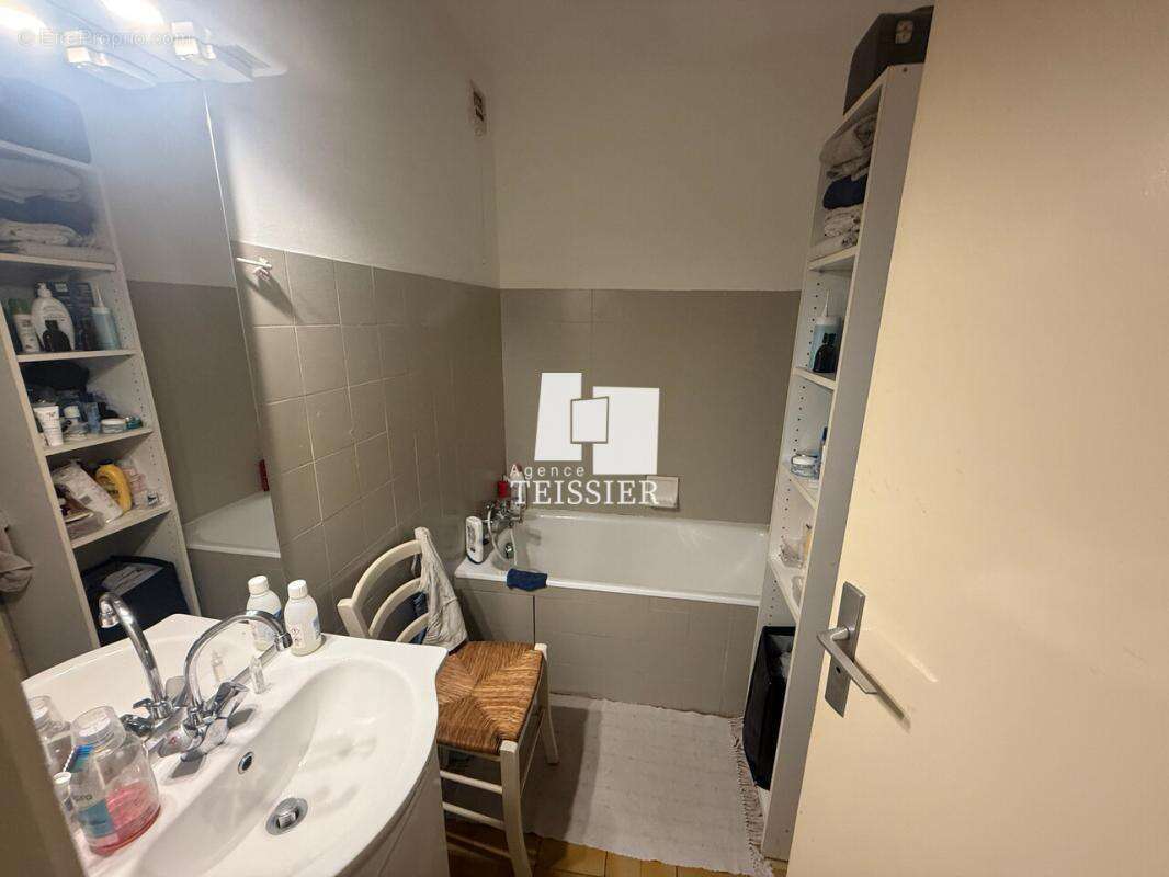 Appartement à LES VANS