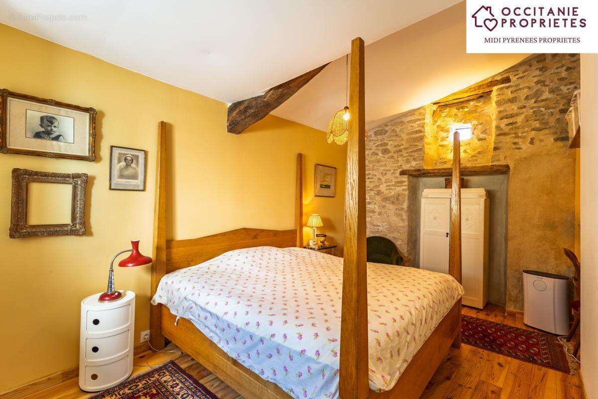 Maison à CUXAC-CABARDES