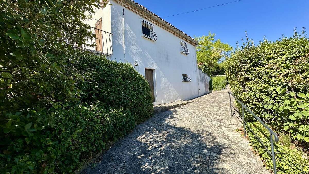 Maison à LA PENNE-SUR-HUVEAUNE