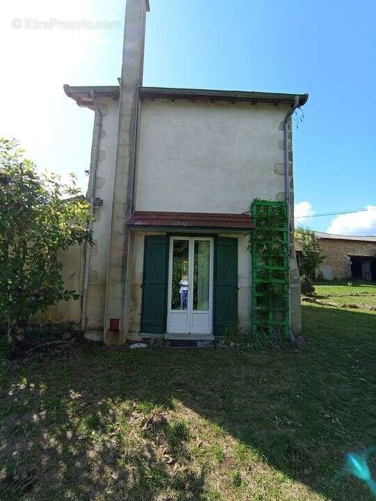 Maison à SAINT-CLEMENT