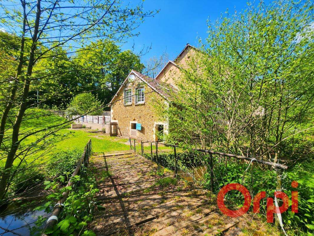 Maison à SAINT-JEANVRIN