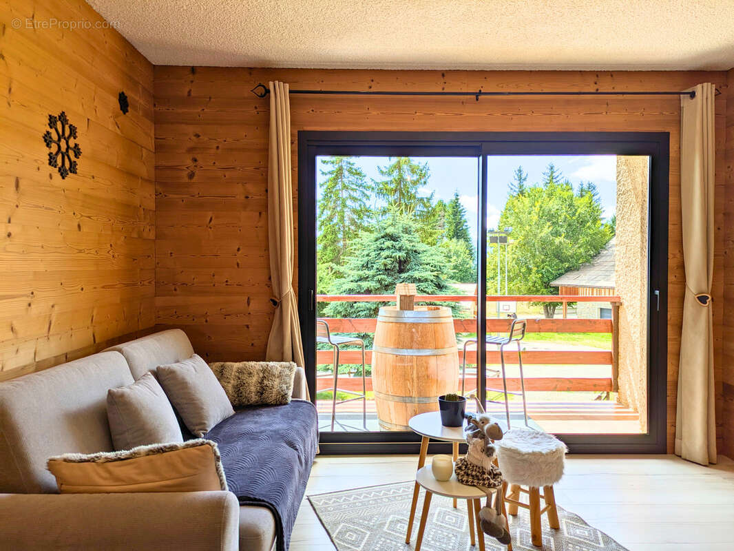 Appartement à SAINT-MICHEL-DE-CHAILLOL