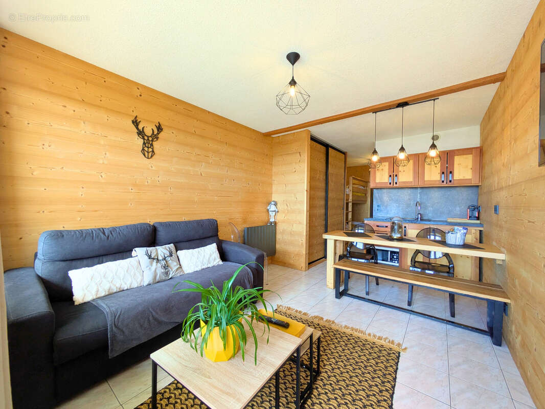 Appartement à SAINT-MICHEL-DE-CHAILLOL