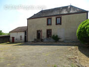 Maison à CHAMPROND-EN-GATINE