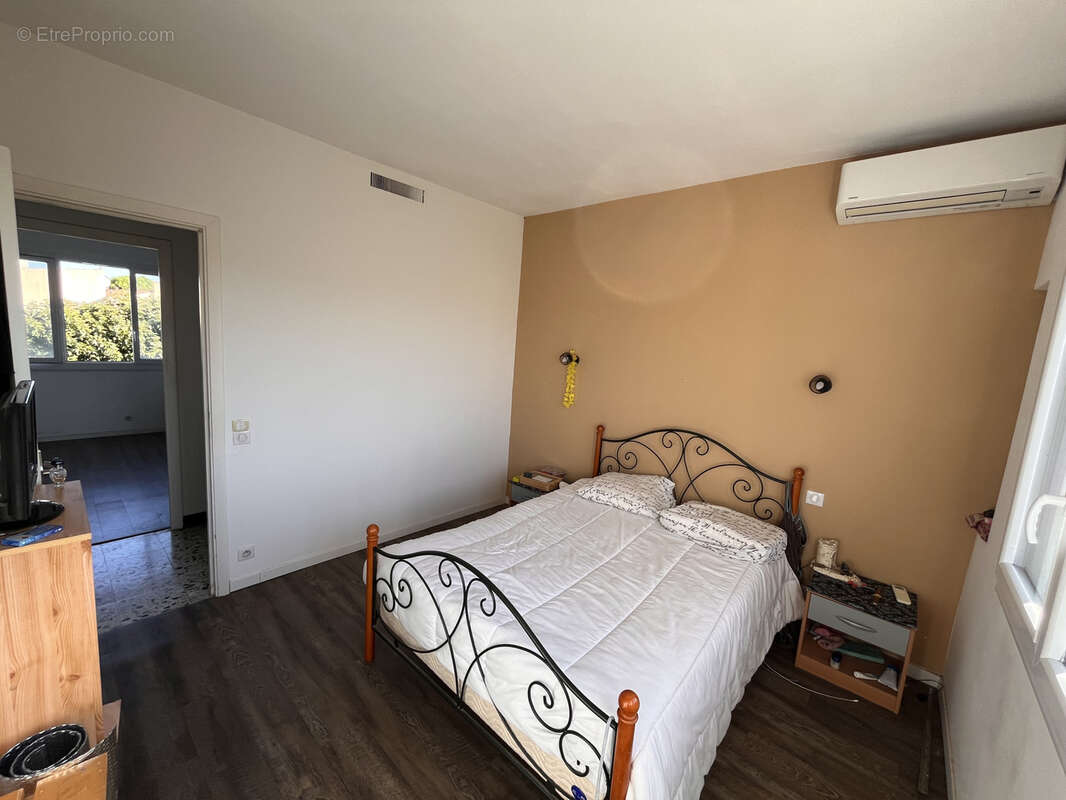 Maison à LEZIGNAN-CORBIERES