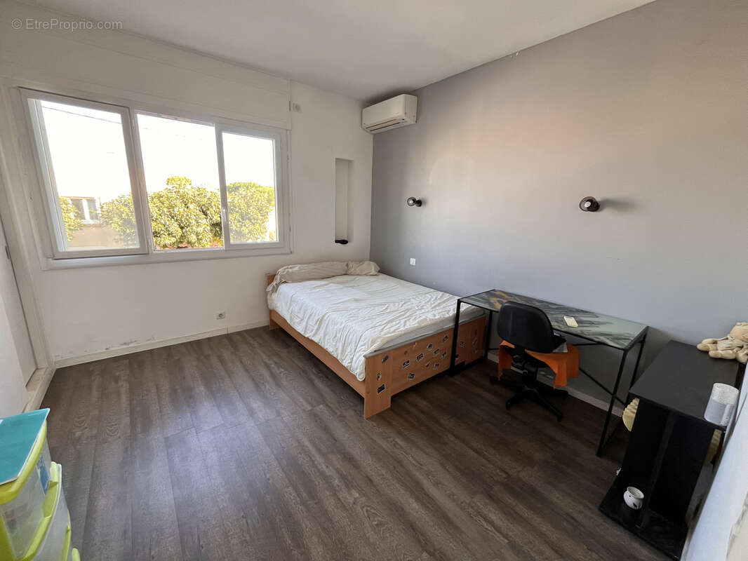 Maison à LEZIGNAN-CORBIERES