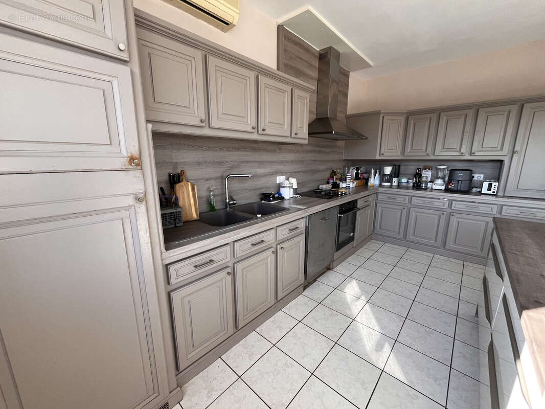 Maison à LEZIGNAN-CORBIERES